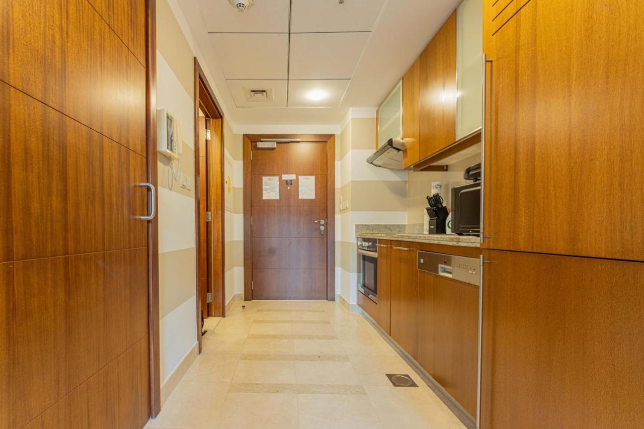 First Class Studio With Dubai Downtown Boulevard View Apartment Luaran gambar